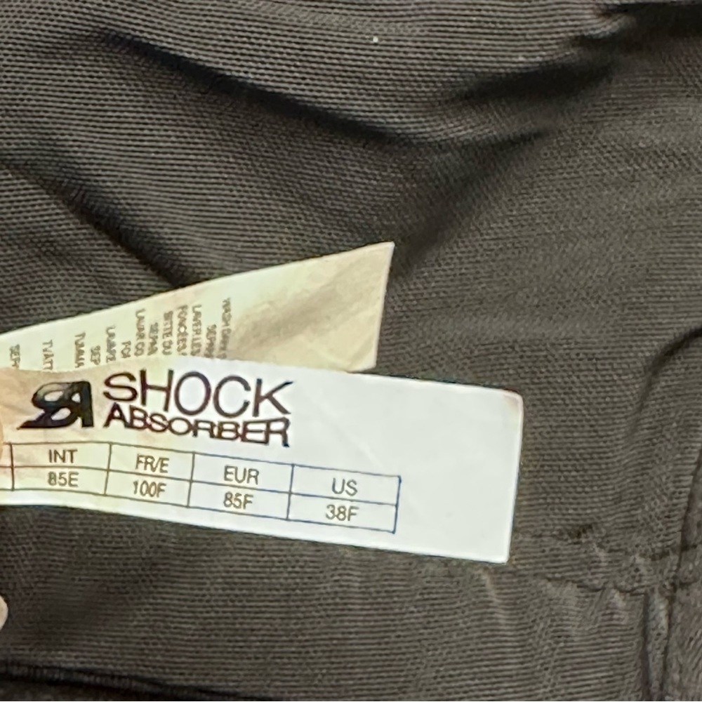 Shock Absorber Sports Bra 38F / 38DDD - Picture 5 of 6